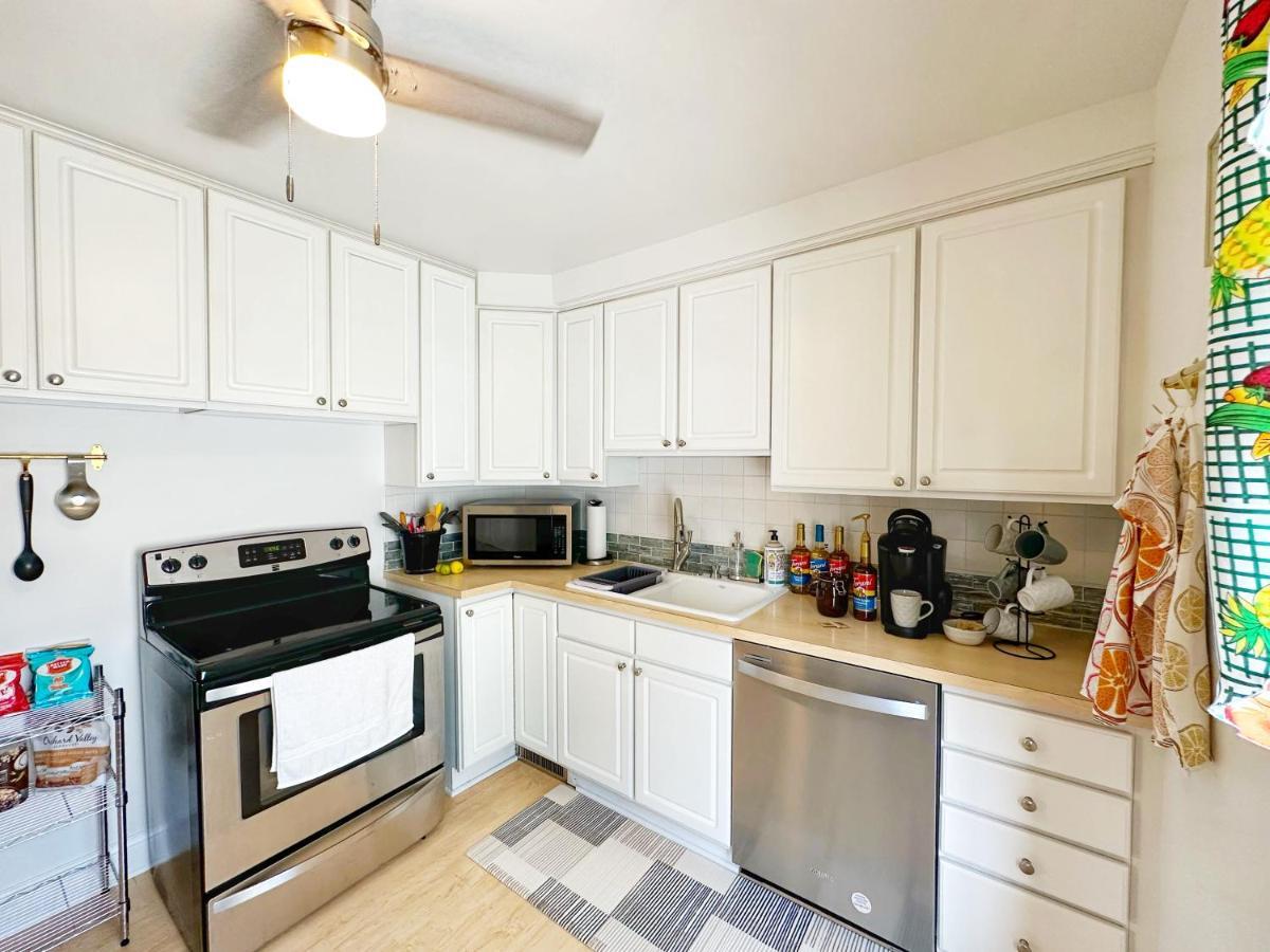 Ferienwohnung Cozy, Private Loft 15 Min Away From Downtown Detroit Grosse Pointe Park Exterior foto